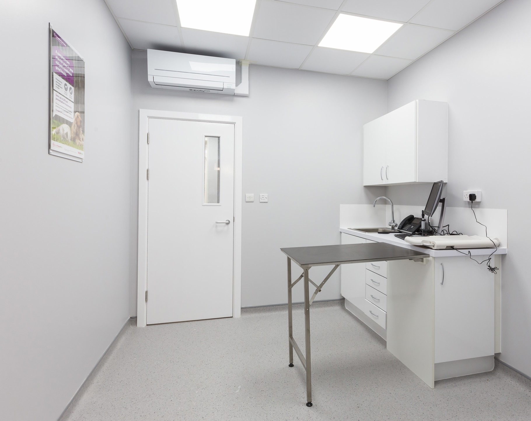 Practice Ownership Opportunity at Vets4Pets Guildford