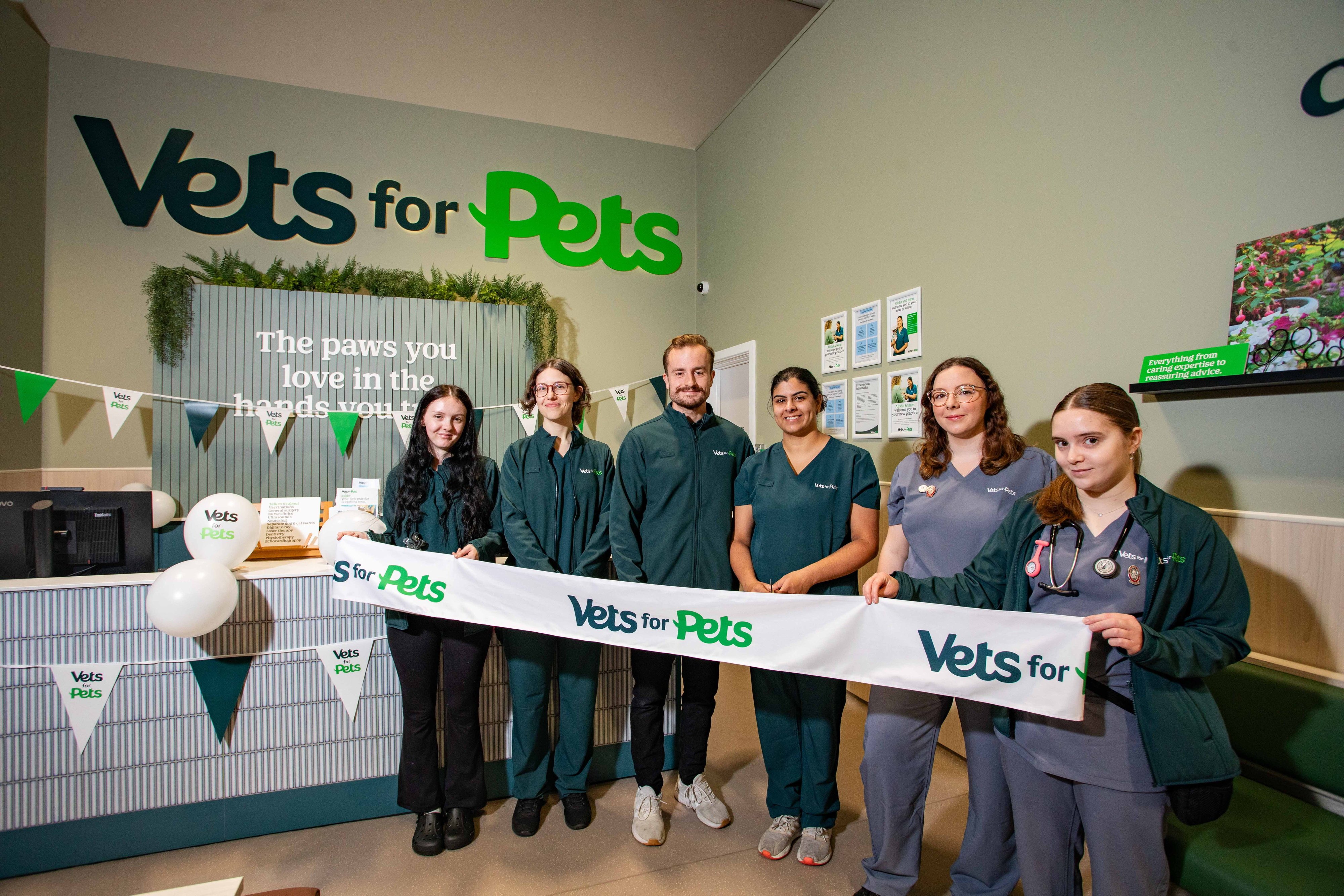SWNS_PETS_AT_HOME_SPEKE_001